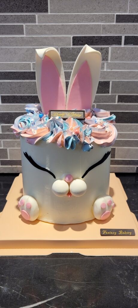 Bunny Customize Cake